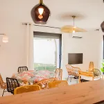 Vakantiehuis Maison Nomade Piscine Privee, Parking Et Clim *