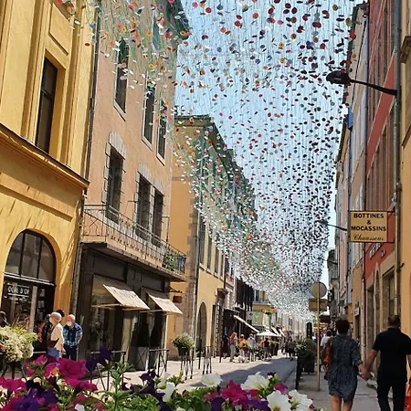 Nyaraló Maison Nomade Piscine Privee, Parking Et Clim Carcassone
