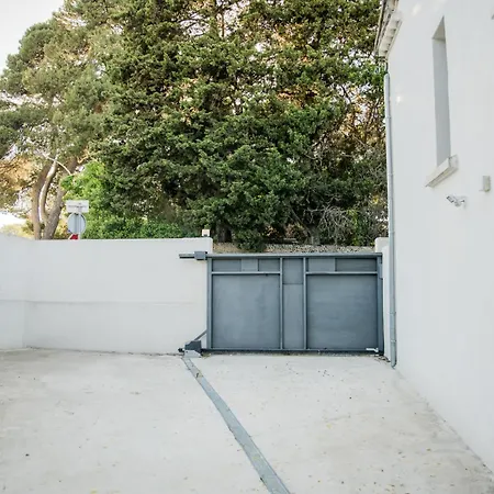 Maison Nomade Piscine Privee, Parking Et Clim Carcassone